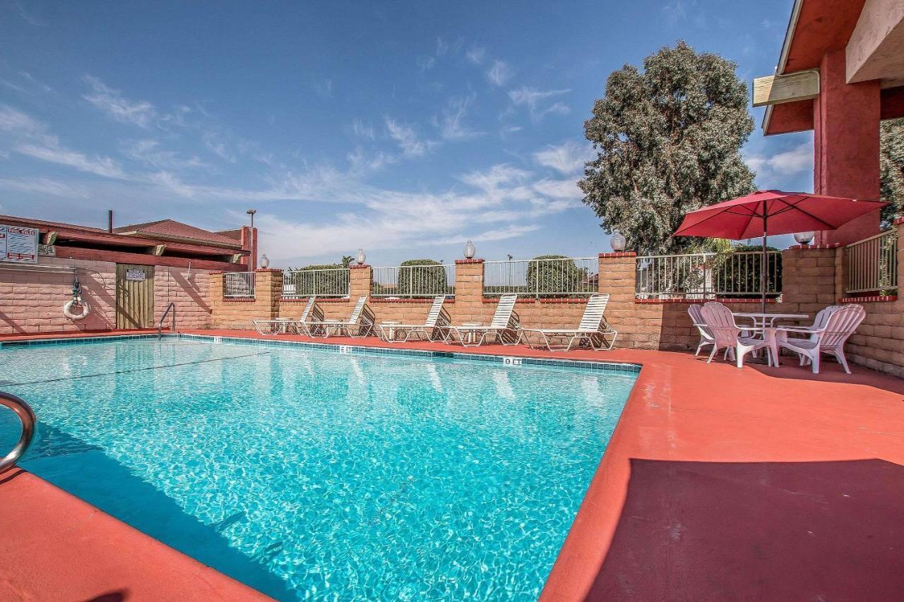 Econo Lodge Anaheim North 외부 사진